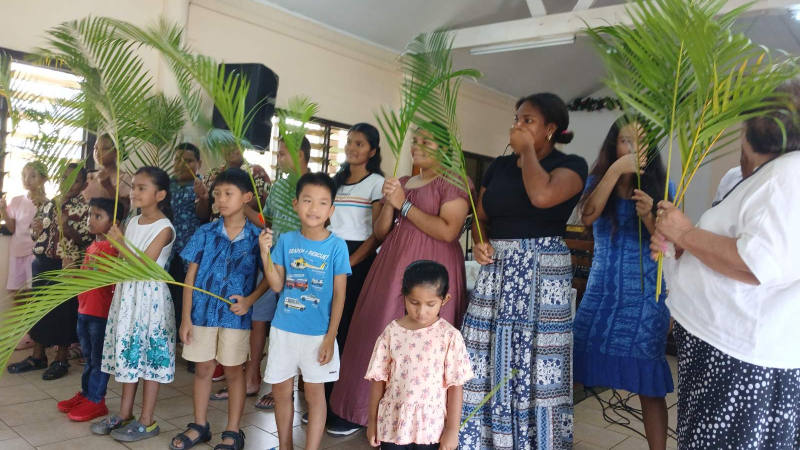 Palm Sunday Celebration Filled with Joy and Praise